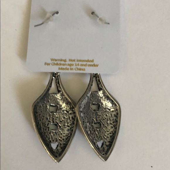 Silver and Turquoise Dangle Earrings - NWOT - Picture 4 of 4